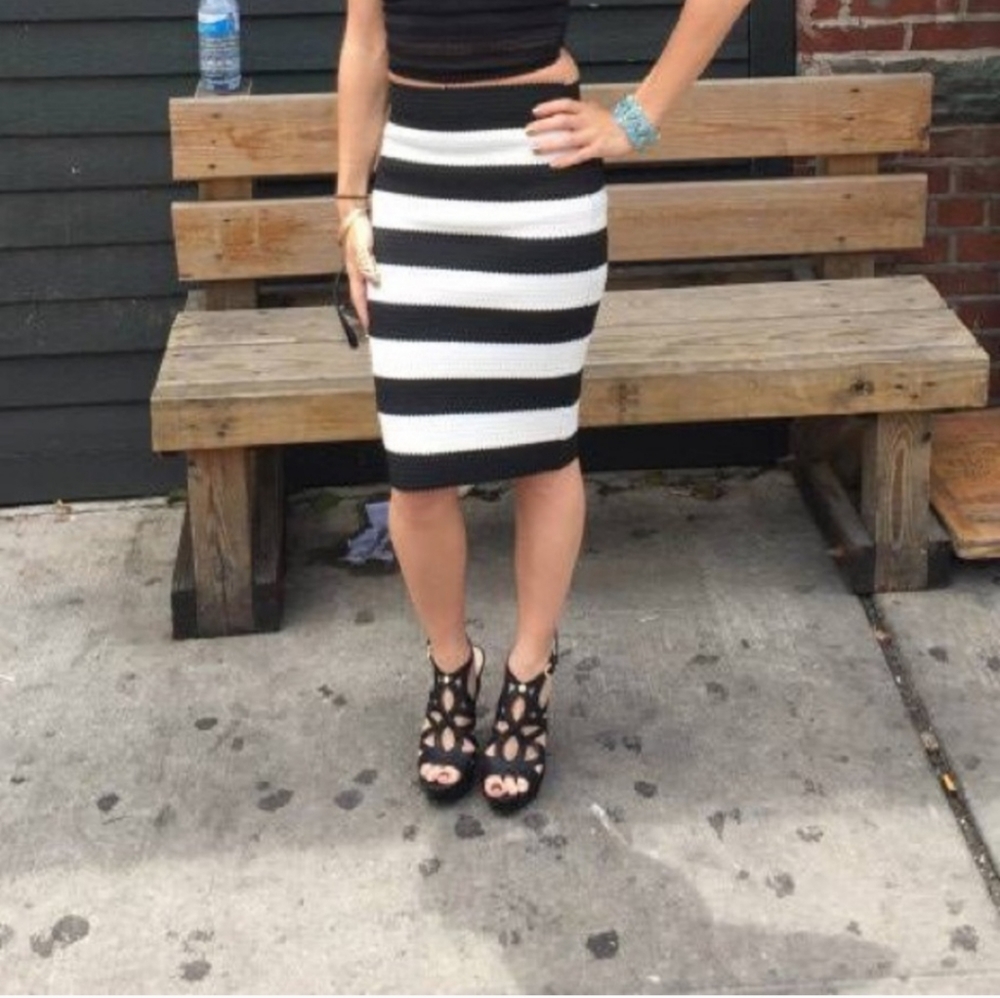 BCX Spandex Pencil Skirt